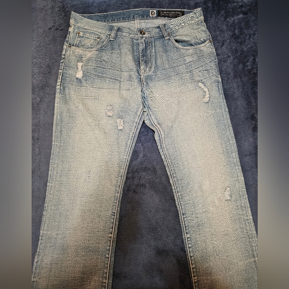 Marc Ecko Other - Men's Marc Ecko Blue Crystal Wash Distressed Denim Jeans Size 34